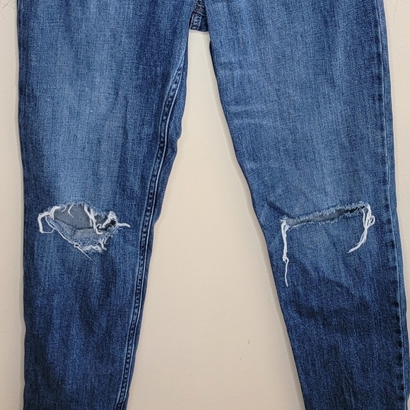 Everlane | The Summer Jean with Distressed Knees - Picture 3 of 5